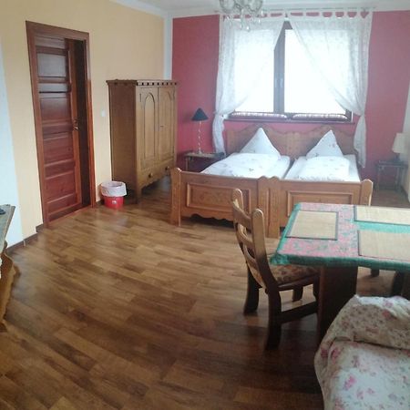 Villa Meisterburg Sciegny Bilik gambar