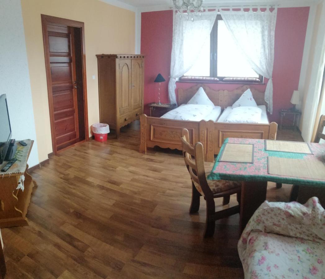 Villa Meisterburg Sciegny Bilik gambar